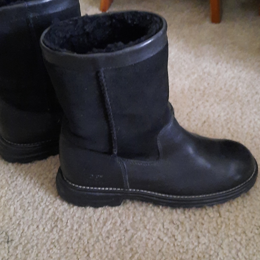 Black leather uggs